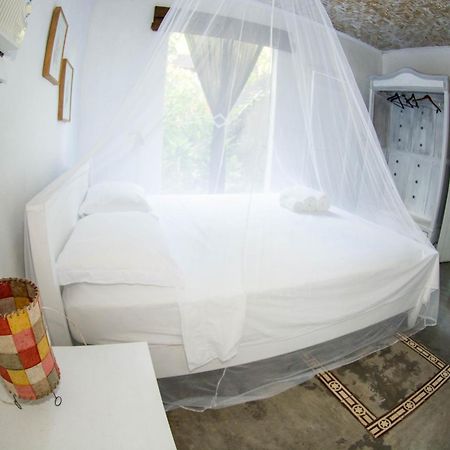 Casa Grande Flats Apartment Vila do Abraao Luaran gambar