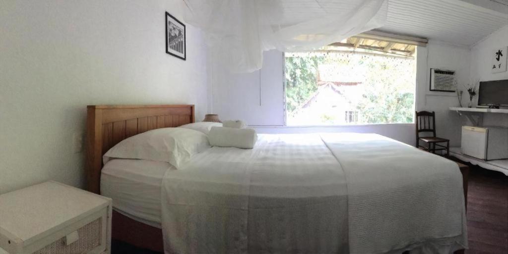 Casa Grande Flats Apartment Vila do Abraao Luaran gambar